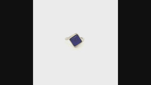 
                
                    Load and play video in Gallery viewer, Sterling Silver Girl&amp;#39;s Mood Ring (Square)
                
            
