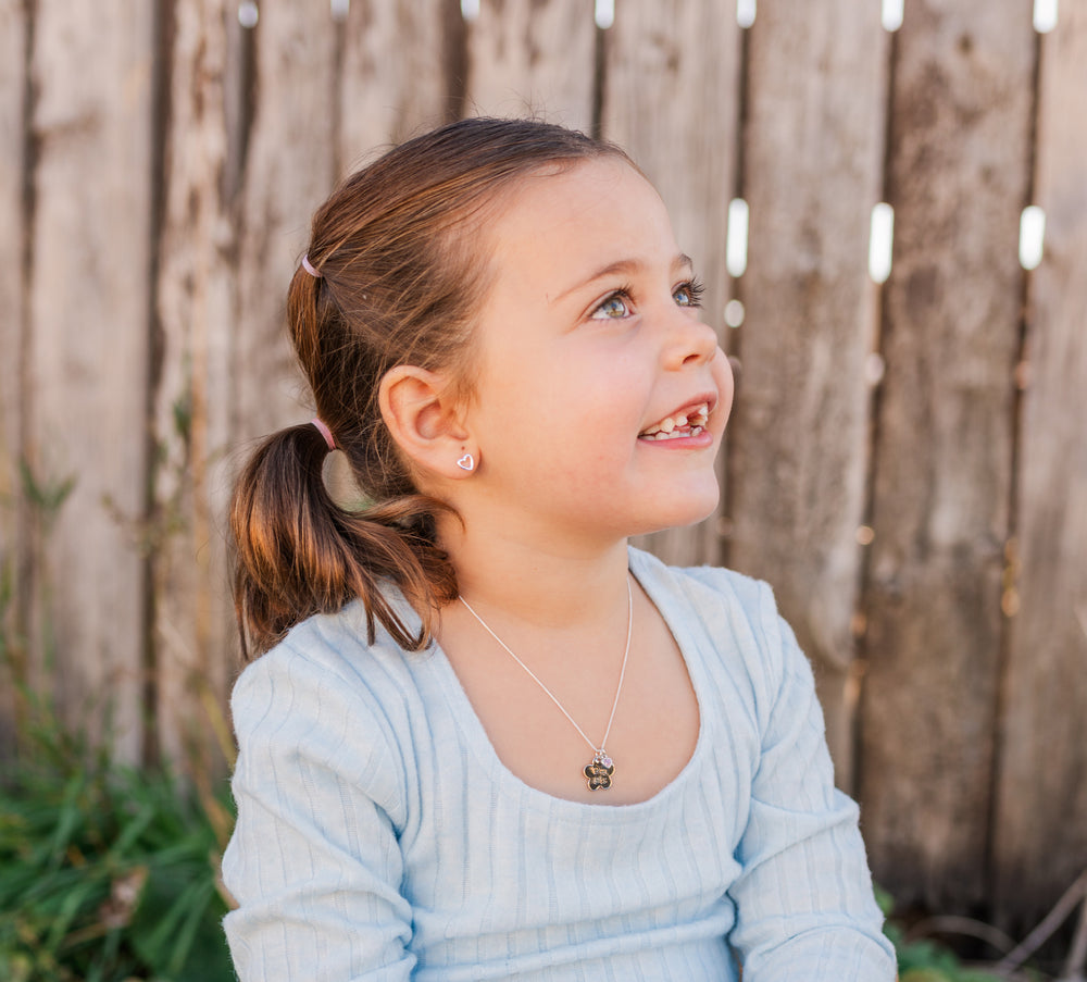 Sterling Silver Big Sis Daisy Necklace for Big Sisters