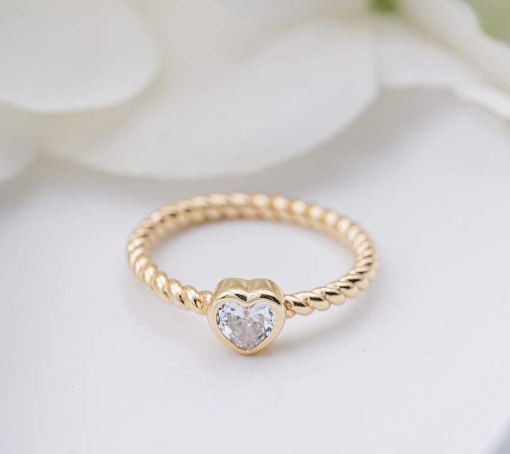 14K Gold-Plated Rope Ring with Clear CZ Heart for Girls