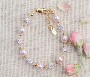 Gold-Plated Pink Pearl Bracelet close up