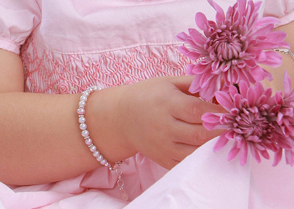 Mother Daughter Mermaid Pearl Bracelet Set - Etsy | Baby jewelry gold,  Mother daughter bracelets, Mother daughter jewelry