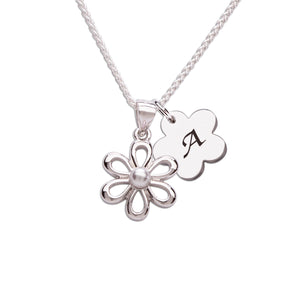 
                
                    Load image into Gallery viewer, Sterling Silver Daisy Necklace with White Pearl for Girls
                
            