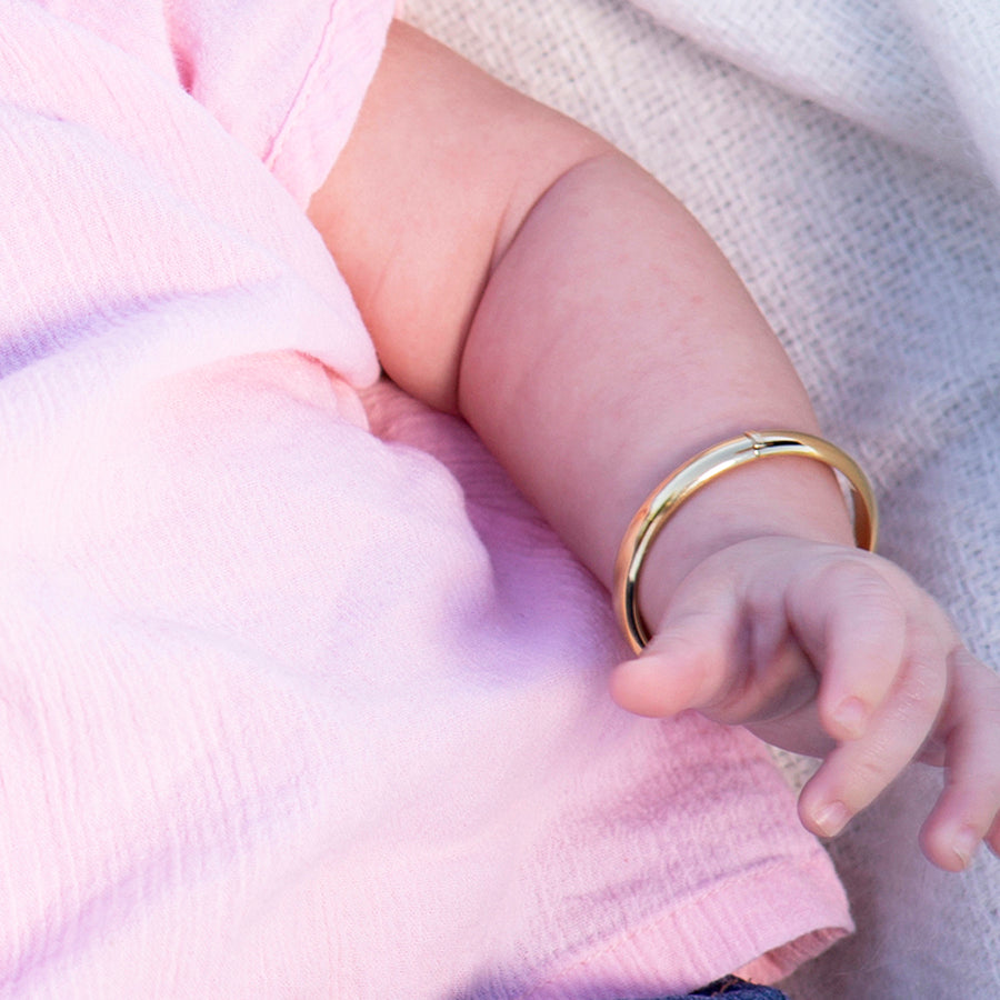 14K GOLD ENGRAVABLE HEART ID BABY BRACELET – Jen K Online