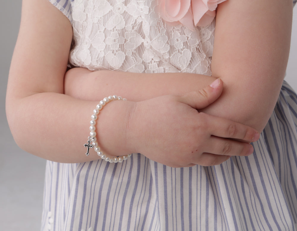 14K Gold Cross Baby Bracelet, Baptism Tiny Baby Bracelet, Photoshoot, Baby  Shower Gift, First Communion, Toddler Newborn Bracelet - Etsy