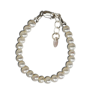 Baby's strand of pearl bracelet for little girls
